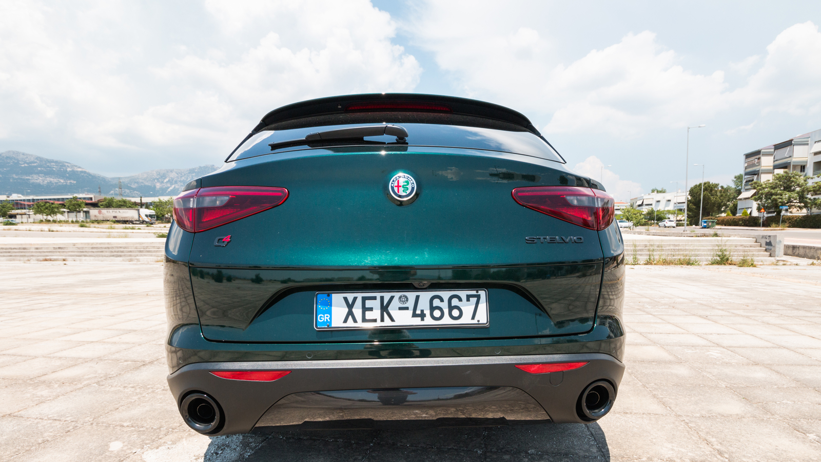 Alfa Romeo Stelvio Diesel: Ιταλική κομψότητα με σκοτσέζικη οικονομία